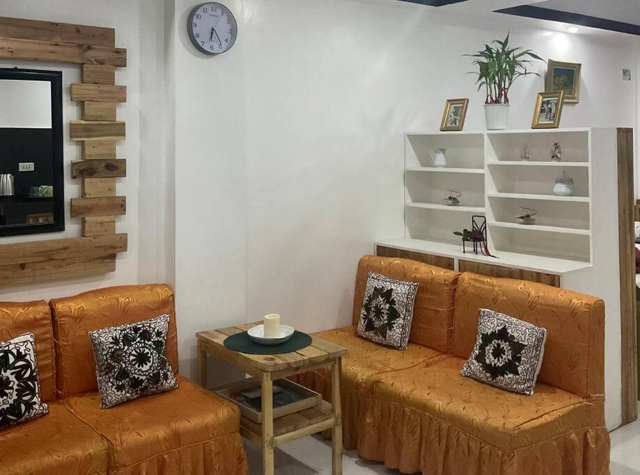 Antipolo Staycation & Transient Affordable Condo Unit By Myra Номер фото